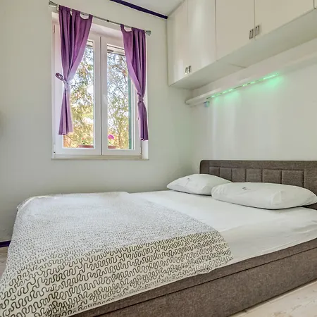 - Centre Anka Apartment *