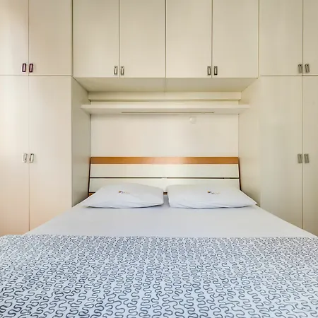 - Centre Anka Apartment *